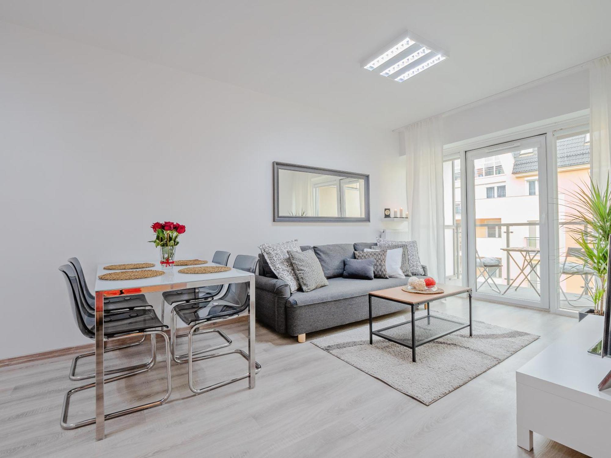Apartamenty Homely Place Serce Poznania - Stary Rynek - Parking Apartamento