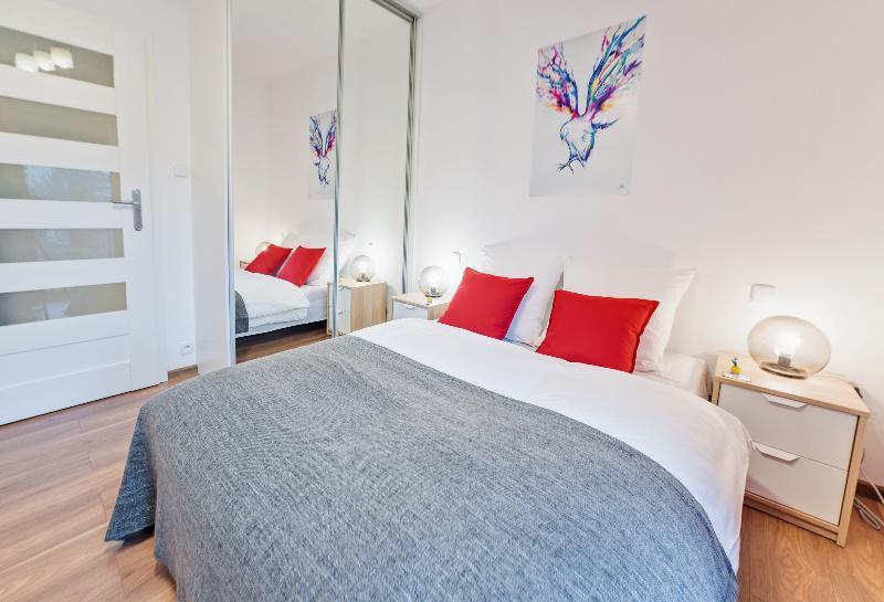 Apartamenty Homely Place Serce Poznania - Stary Rynek - Parking